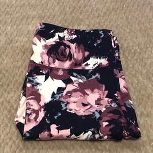 Floral workout leggings